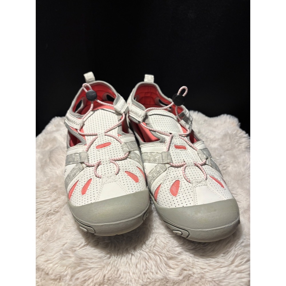 Saguaro Womens Water Shoes White Coral Pink Bungee Hiking Sandals Size 41